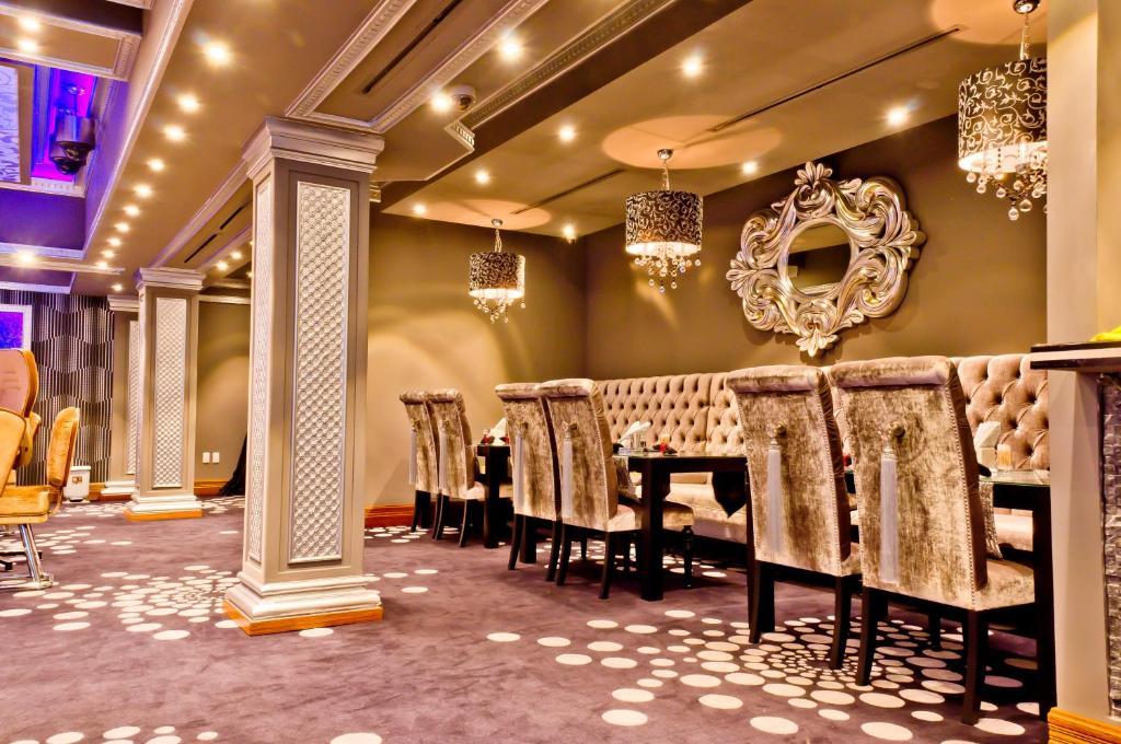 Savannah Hotel & Casino ปารามารีโบ ภายนอก รูปภาพ