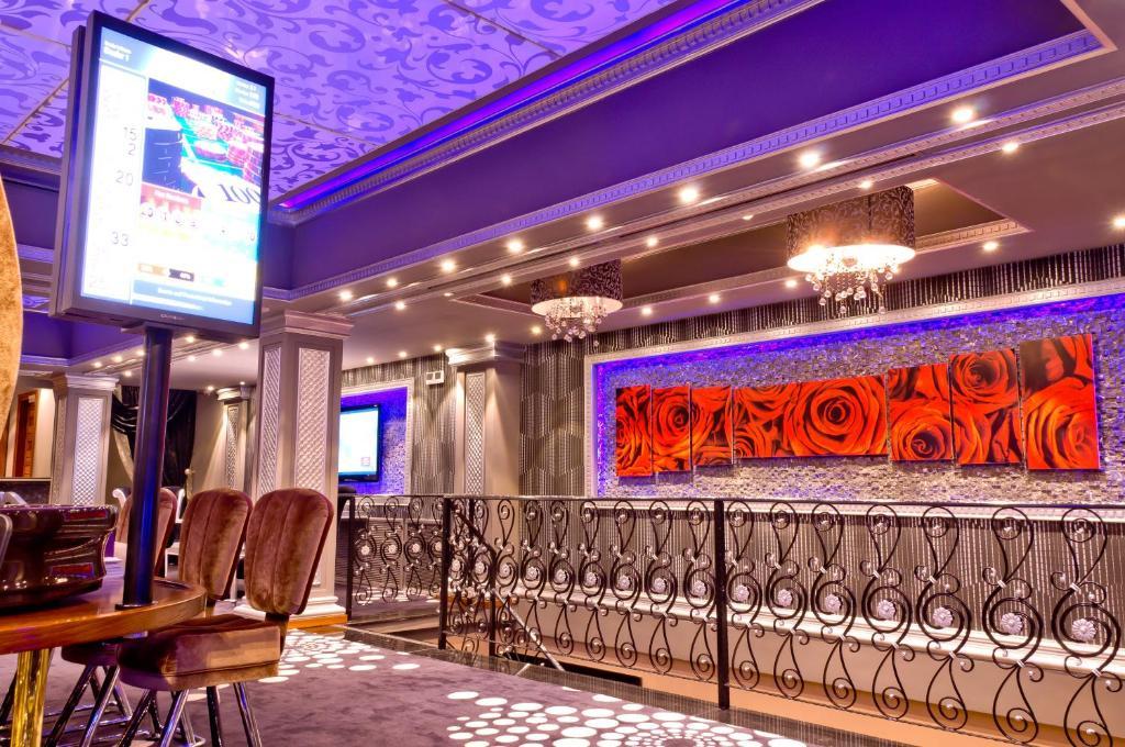 Savannah Hotel & Casino ปารามารีโบ ภายนอก รูปภาพ