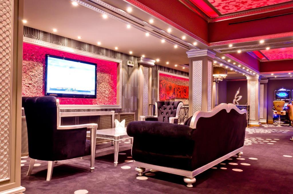 Savannah Hotel & Casino ปารามารีโบ ภายนอก รูปภาพ