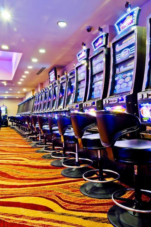 Savannah Hotel & Casino ปารามารีโบ ภายนอก รูปภาพ
